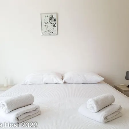 Сasa de vacaciones Magnificent Duplex With Terrace And 4 Balconies