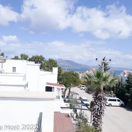 Сasa de vacaciones Magnificent Duplex With Terrace And 4 Balconies Datça